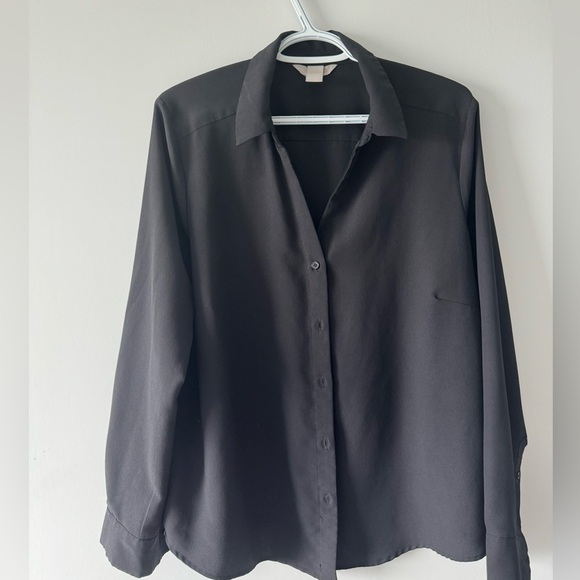 H&M Black Button Down Shirt - Picture 1 of 5